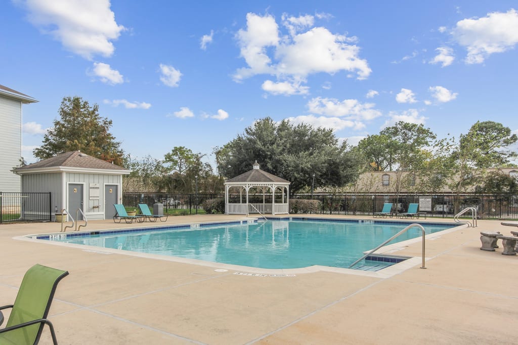Photos and Video of The Villas at Shaver Apartments in Pasadena, TX